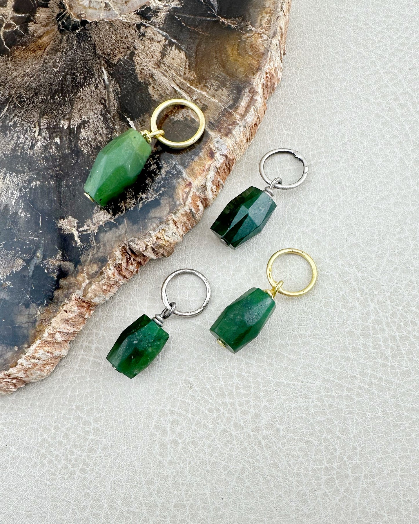 Jade (S)