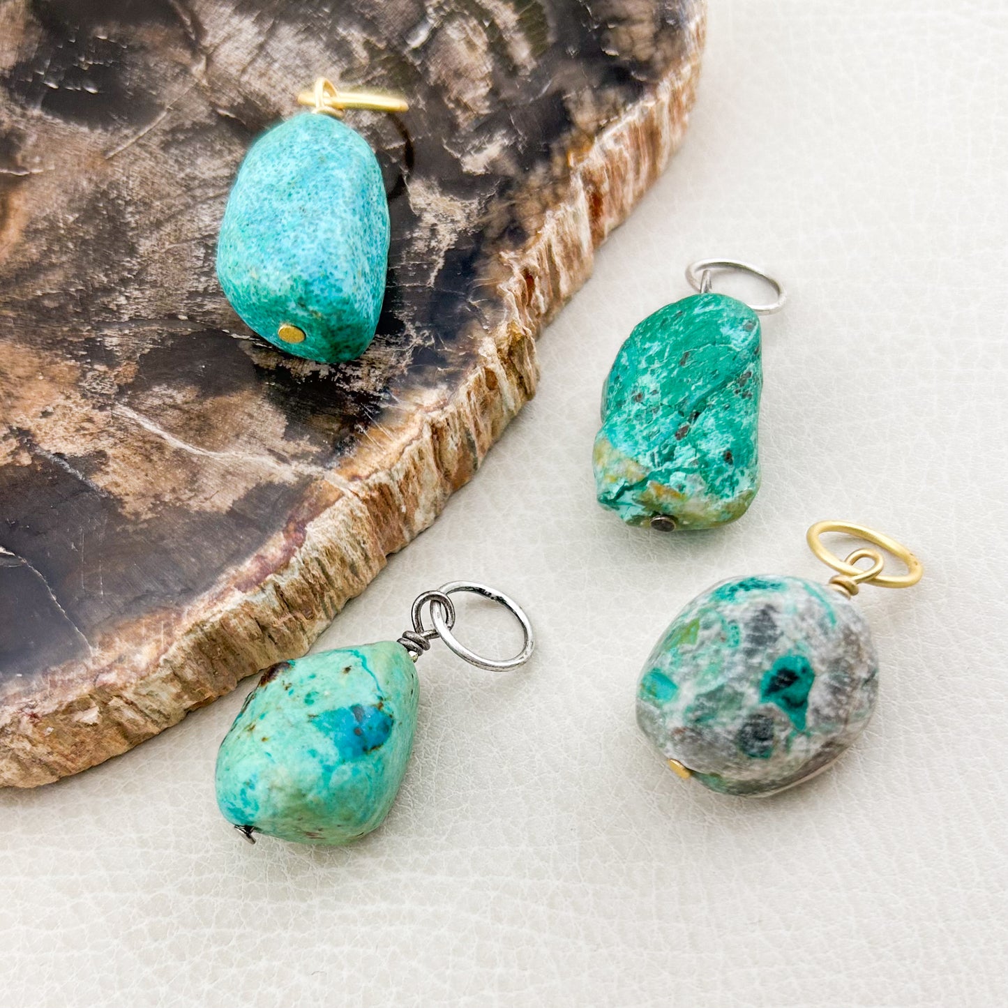 Chrysocolla Raw Nugget (M)