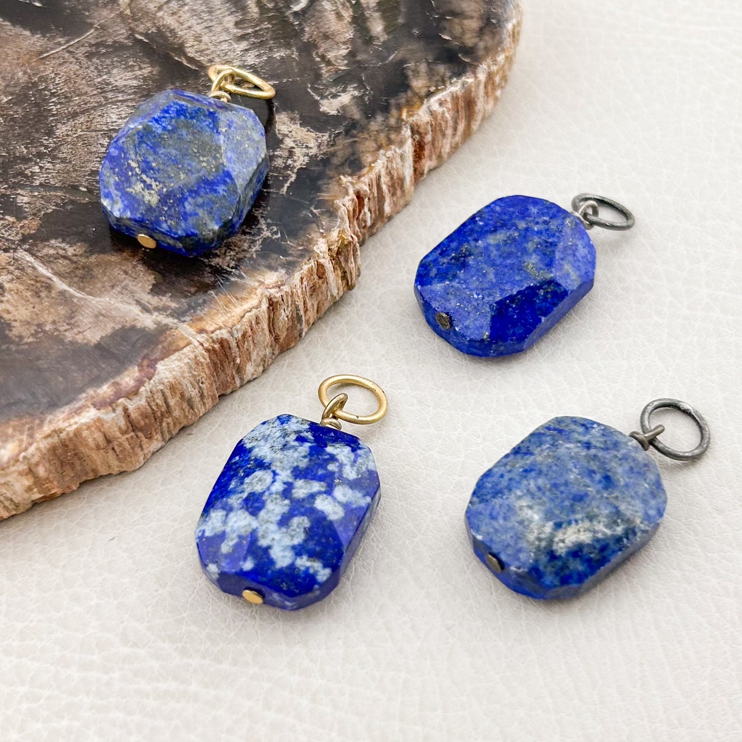Lapis Lazuli Octagon (M)