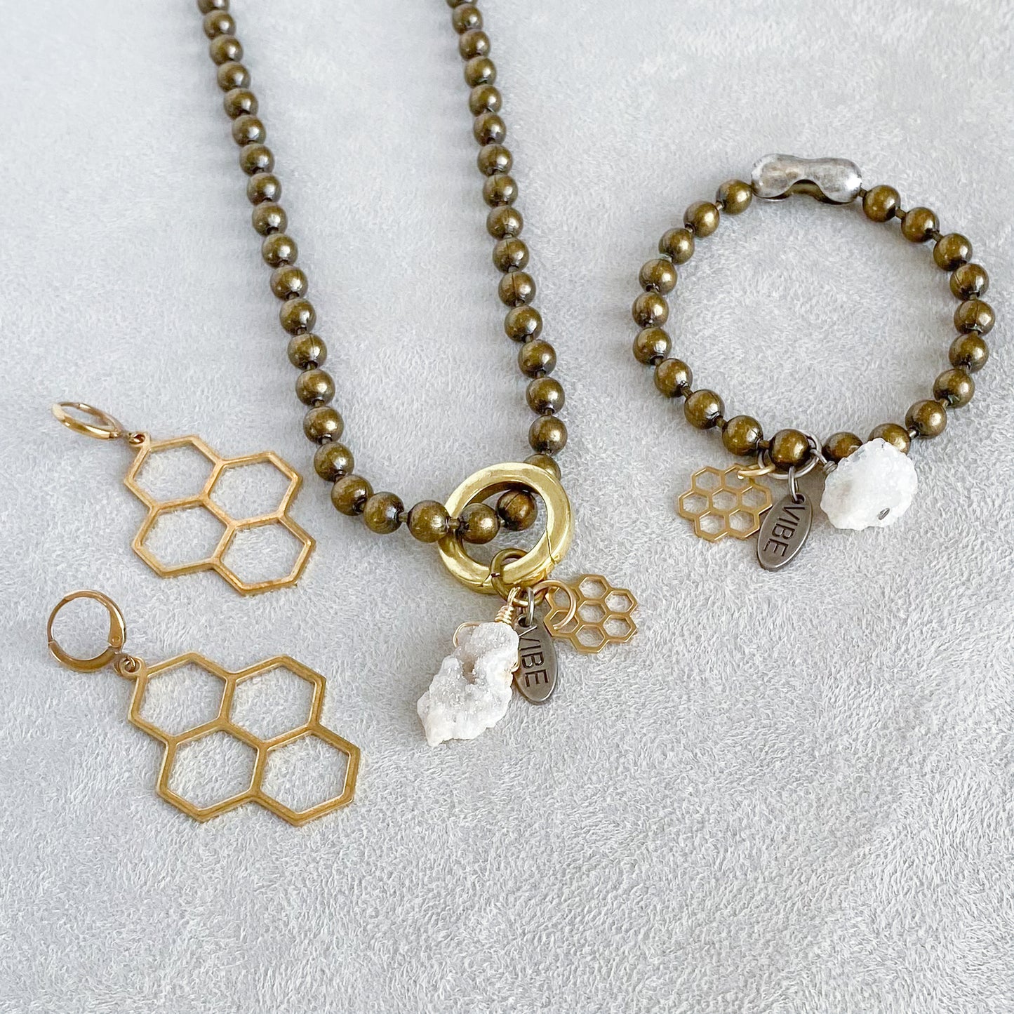 Thrive Hive Necklace