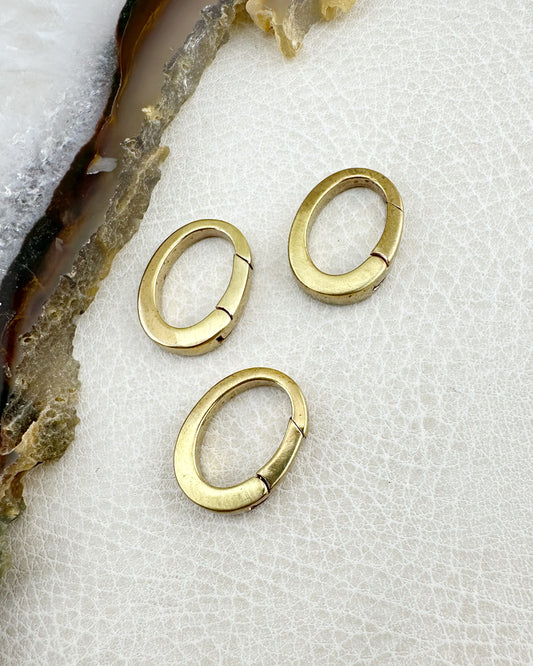 Oval Brass Clasp (L)