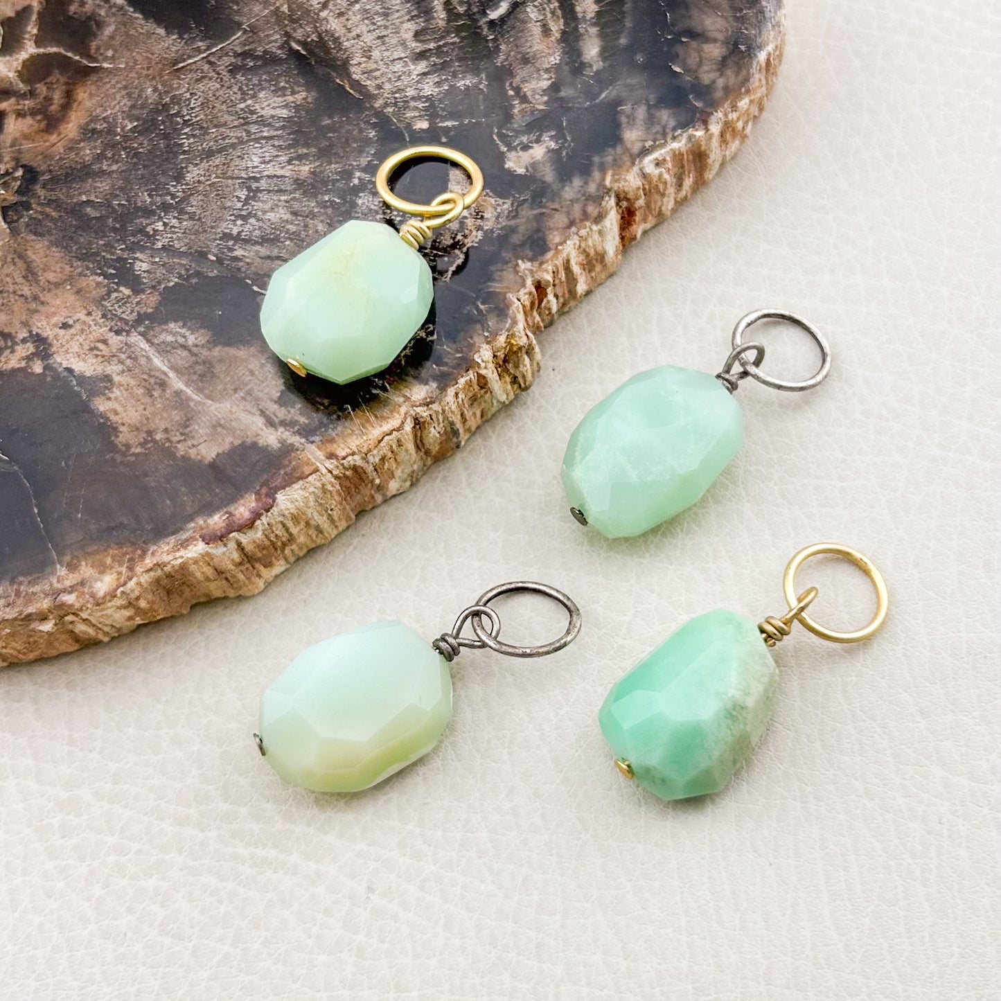 Chrysoprase Oval (M)