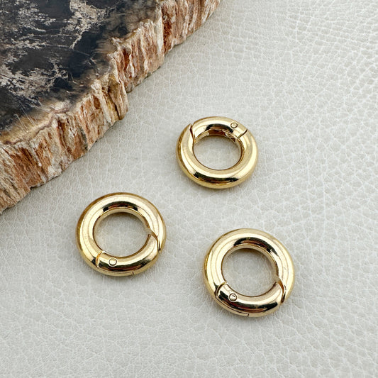 Circle Link Clasp (sm)